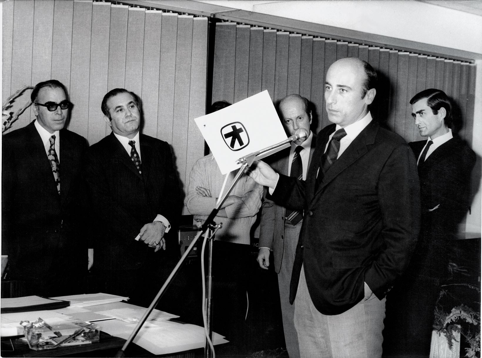 Presentation of the Credit Bank logo