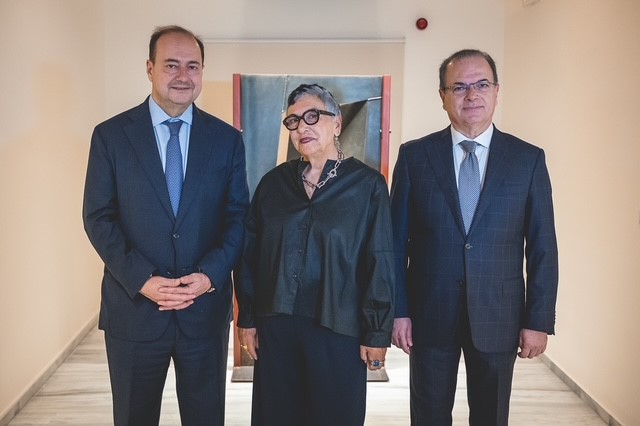 Στιγμιότυπο από τα εγκαίνια 