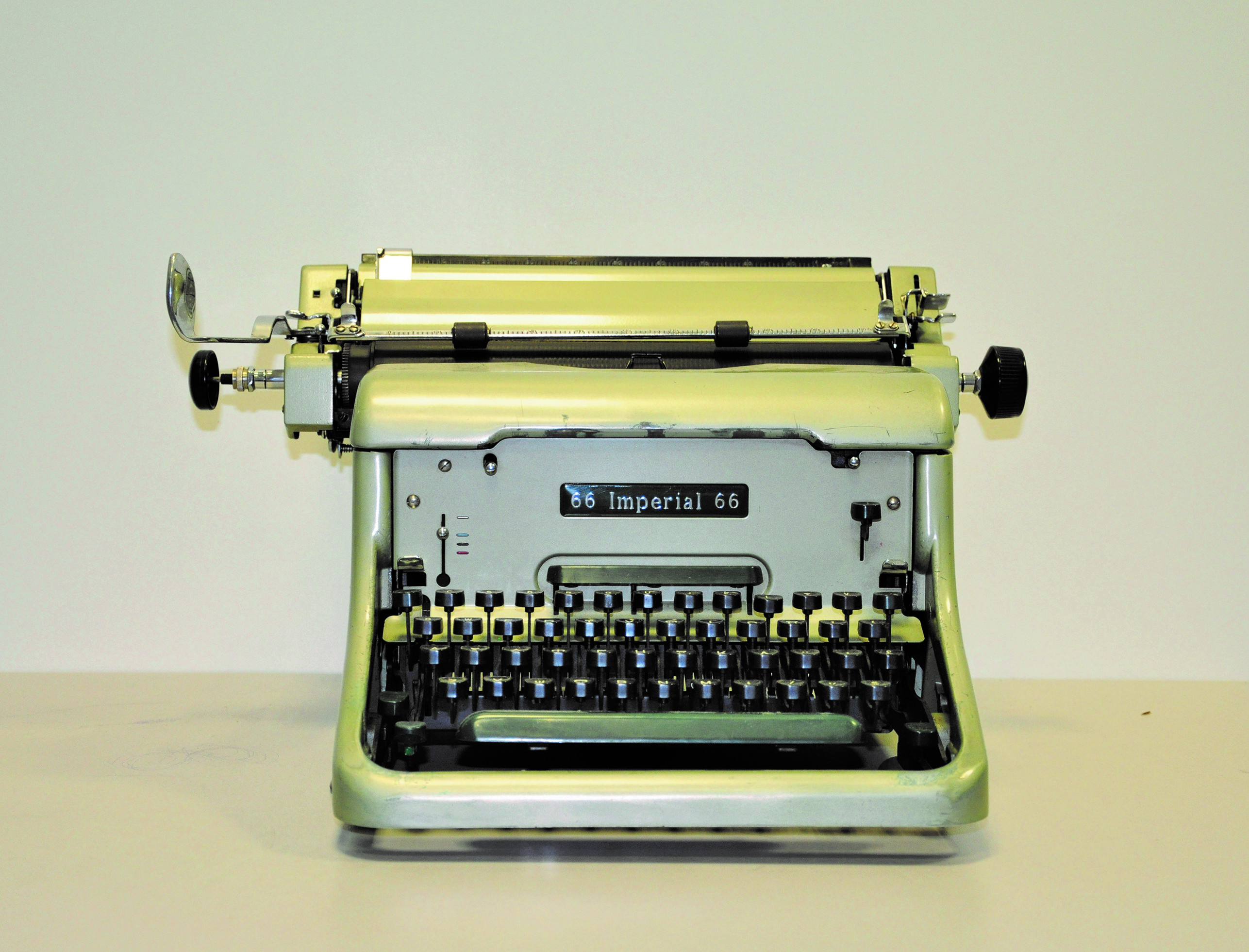 Typewriter used by Credit Bank 