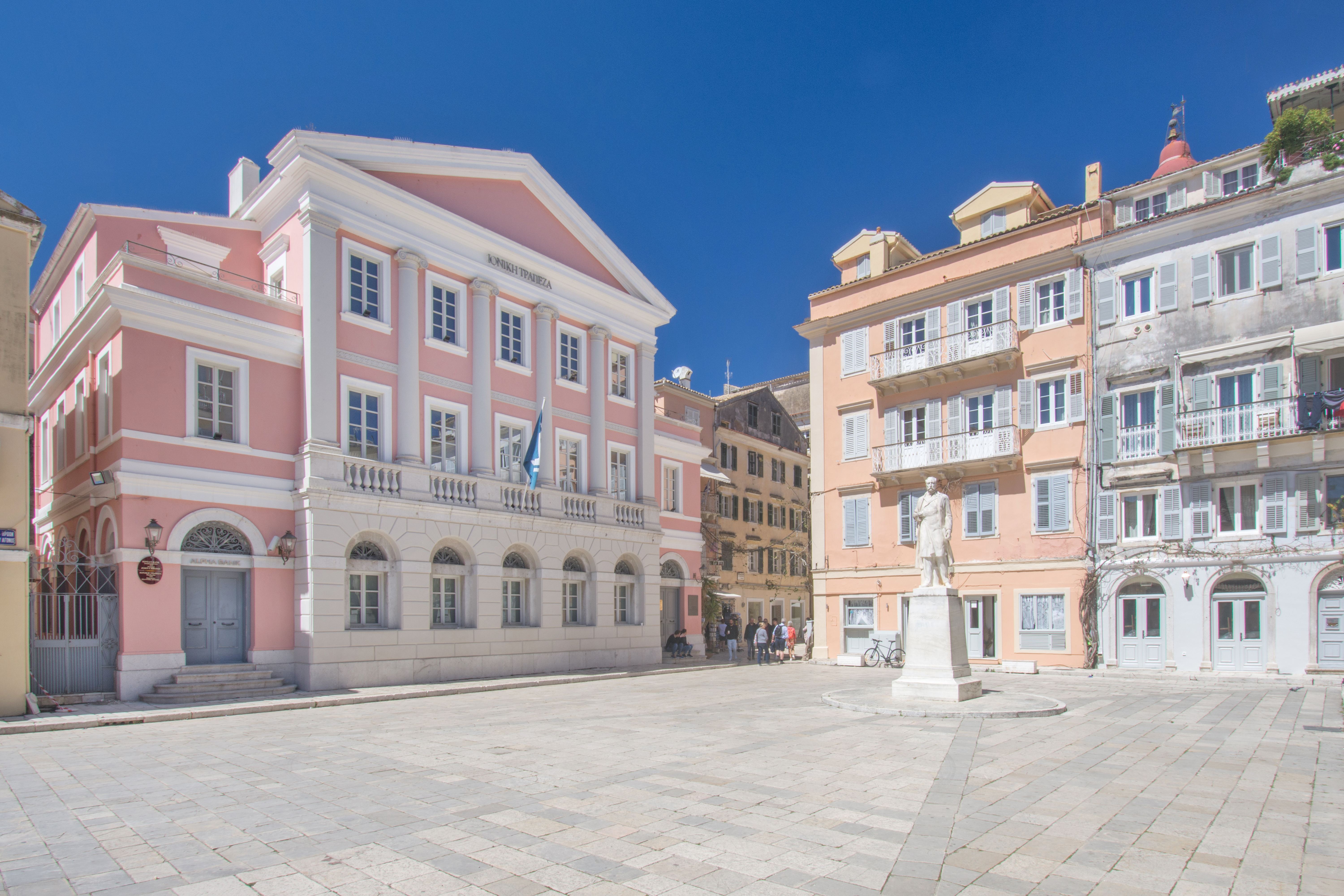 Banknote Museum of Ionian Bank and Agiou Spyridonos Square